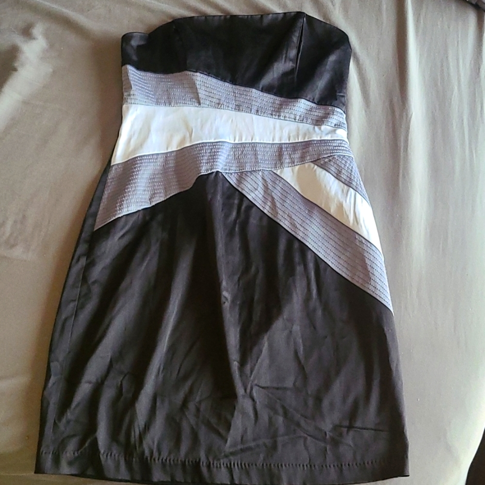 Black Strapless XOXO size 3 dress